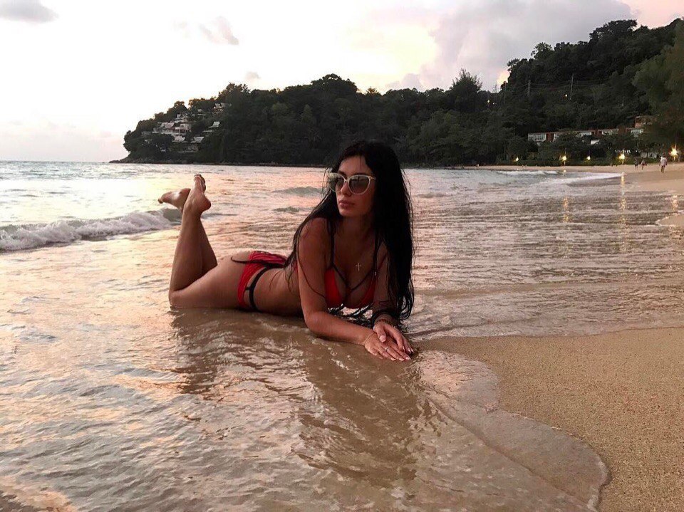 Виктория проститутка интим салон СПб у метро Маяковская салон тайского массажа спб